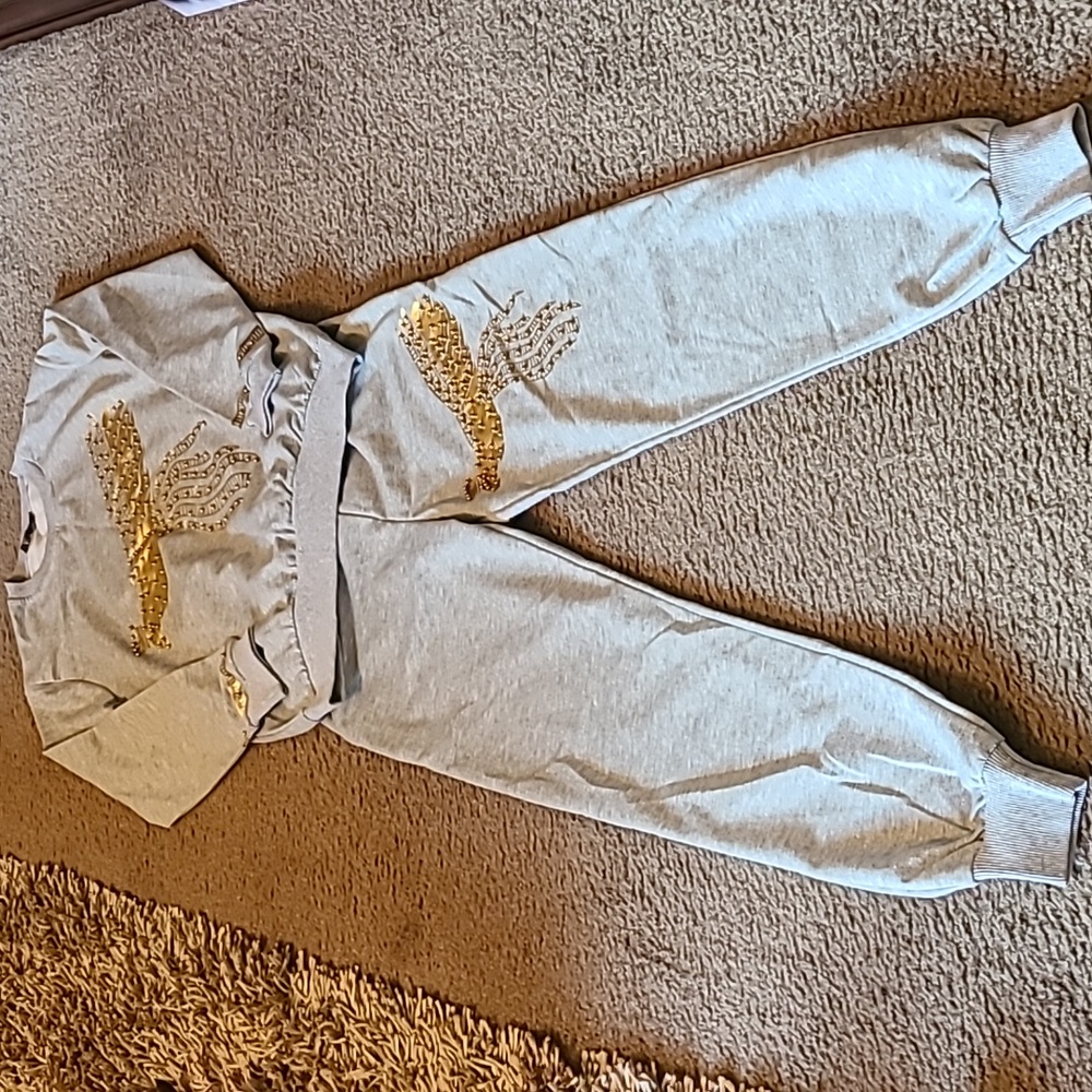 Beautiful Gold Beaded Jogger Set NWOT